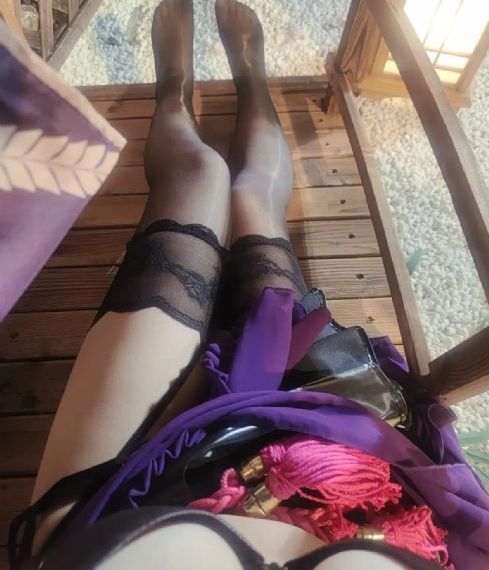 日韩a片美女免费看_英文版字幕