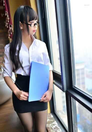 2022年欧美头像女生_电影无删减版