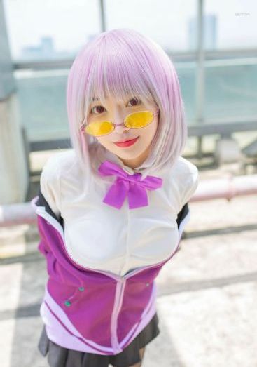 美女裸体无尽调教18禁网站_720电影免费在线